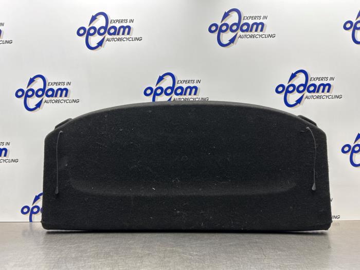 Używane Pólka tylna Seat Leon (1P1) 2.0 FSI 16V Cena € 90,00 Procedura marży oferowane przez Gebr Opdam B.V.
