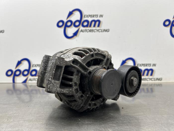 Begagnade Dynamo BMW 1 serie (E87/87N) 116i 1.6 16V Pris € 100,00 Marginaltabell erbjuds av Gebr Opdam B.V.