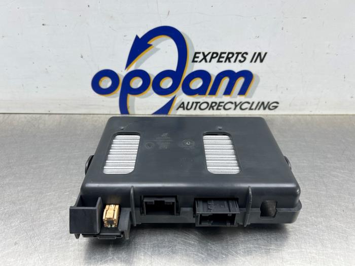 Usados Módulo Bluetooth Opel Meriva (B) 1.4 Turbo 16V Ecotec Precio € 90,00 Norma de margen ofrecido por Gebr Opdam B.V.
