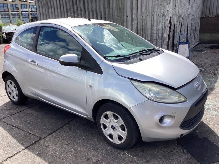 Używane Dach Ford Ka II 1.2 Cena na żądanie oferowane przez Gebr Opdam B.V.