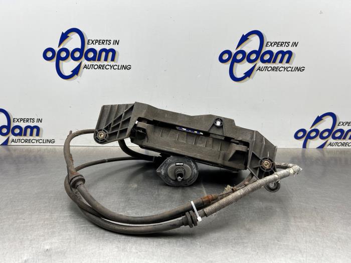 Gebrauchte Handbremse Motor Renault Grand Scénic II (JM) 2.0 16V Preis € 200,00 Margenregelung angeboten von Gebr Opdam B.V.