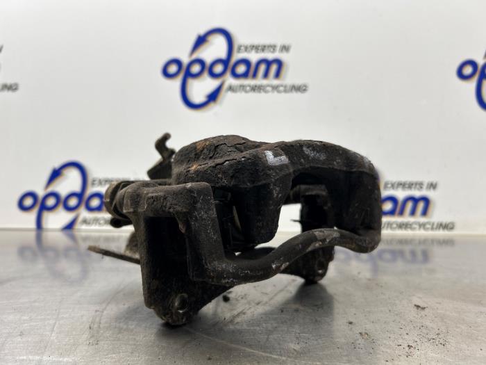 Gebrauchte Bremszange links hinten Ford Transit Custom 2.2 TDCi 16V Preis € 50,00 Margenregelung angeboten von Gebr Opdam B.V.