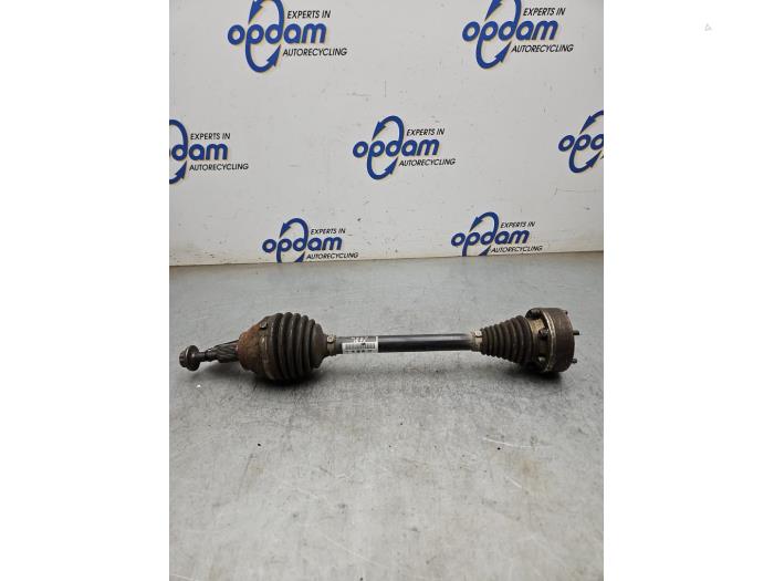 Gebrauchte Antriebswelle links vorne Skoda Yeti (5LAC) 1.4 TSI 16V Preis € 50,00 Margenregelung angeboten von Gebr Opdam B.V.