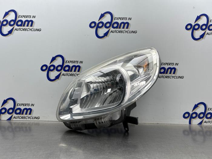 Używane Reflektor lewy Renault Kangoo Express (FW) 1.5 dCi 75 FAP Cena € 125,00 Procedura marży oferowane przez Gebr Opdam B.V.