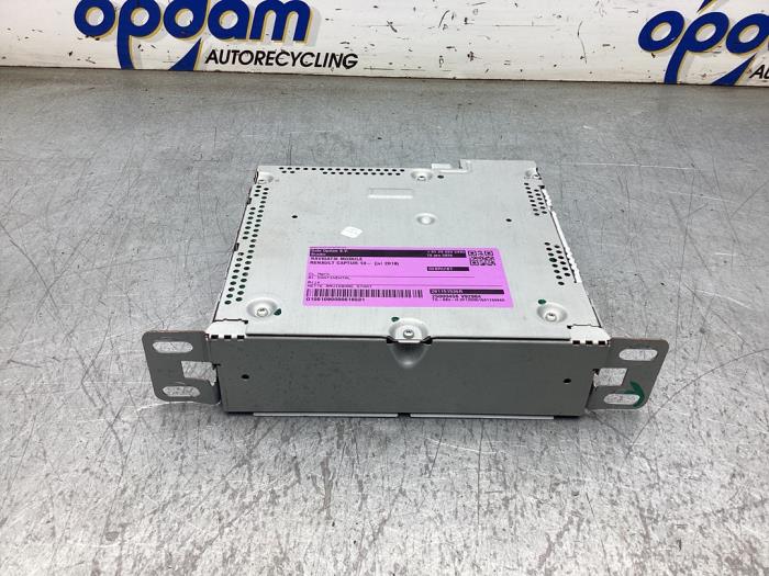 Usagé Module navigation Renault Captur I (2R) 0.9 Energy TCE 12V Prix € 150,00 Règlement à la marge proposé par Gebr Opdam B.V.