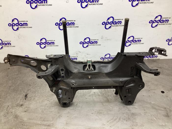 Begagnade Underram Peugeot 208 II (UB/UH/UP) 1.2 Vti 12V PureTech 100 Pris € 125,00 Marginaltabell erbjuds av Gebr Opdam B.V.