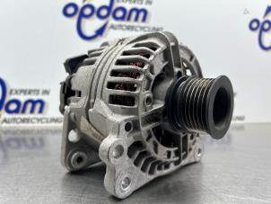 Dynamo van een Seat Ibiza III (6L1) 1.4 16V 75 2005