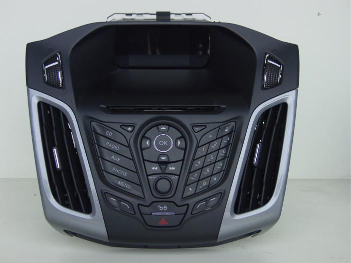 Radio CD Spieler van een Ford Focus 3 Wagon 1.6 Ti-VCT 16V 125 2011