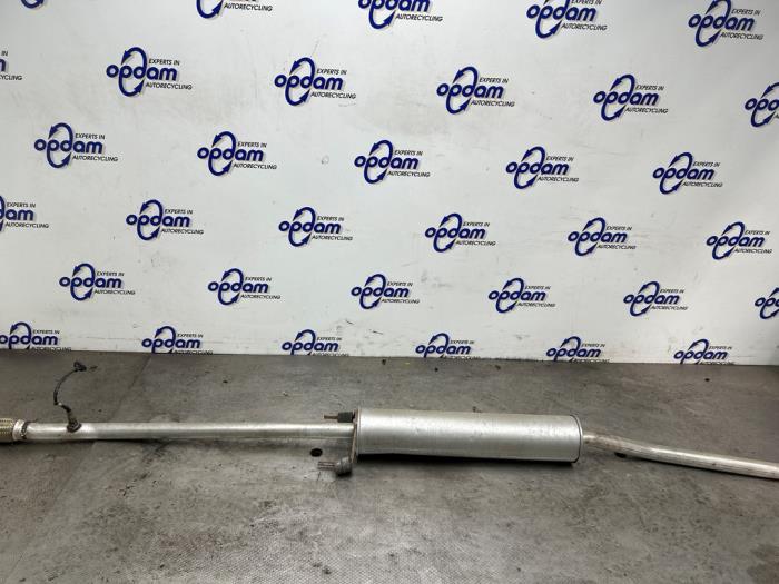 Gebrauchte Auspuff Mitteldämpfer Opel Corsa C (F08/68) 1.2 16V Preis € 50,00 Margenregelung angeboten von Gebr Opdam B.V.