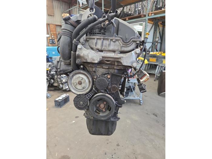 Motor van een Peugeot 207 SW (WE/WU) 1.4 16V Vti 2010