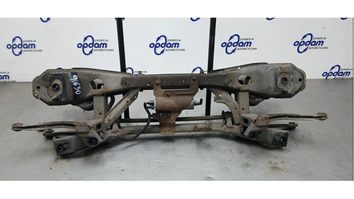 Begagnade Underram Volvo V40 (MV) 2.0 D2 16V Pris på förfrågan erbjuds av Gebr Opdam B.V.