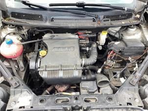 Engine from a Fiat Bravo (198A) 1.4 16V 2007