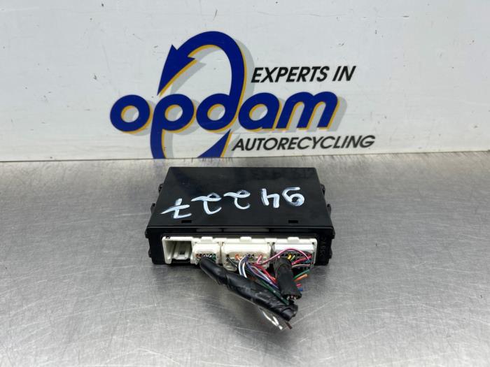 Gebrauchte Modul (sonstige) Mazda 5 (CR19) 2.0i 16V Preis € 50,00 Margenregelung angeboten von Gebr Opdam B.V.