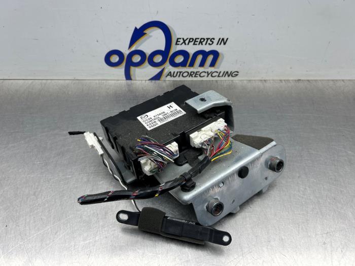 Used Body control computer Mazda 5 (CR19) 2.0i 16V Price € 75,00 Margin scheme offered by Gebr Opdam B.V.