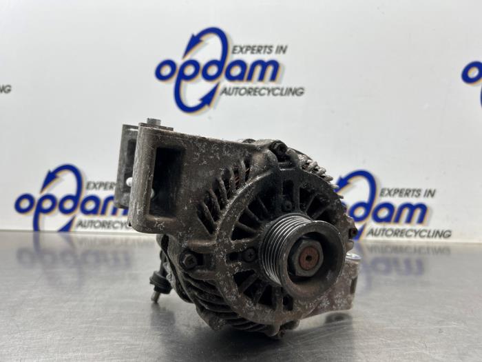 Dynamo from a Mazda 5 (CR19) 2.0i 16V 2006