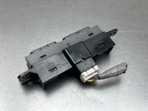 On-board computer controller from a Honda Civic (FA/FD) 1.3 Hybrid 2006