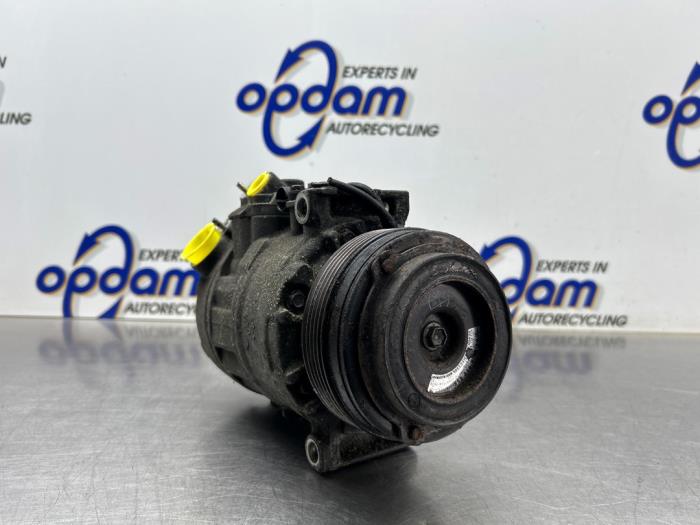 Gebrauchte Klimapumpe BMW 5 serie (E39) 530i 24V Preis € 50,00 Margenregelung angeboten von Gebr Opdam B.V.