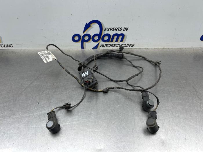 Usados Sensor PDC Opel Astra K Sports Tourer 1.0 Turbo 12V Precio € 75,00 Norma de margen ofrecido por Gebr Opdam B.V.