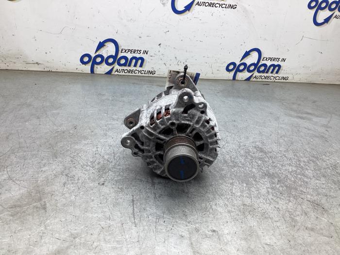 Begagnade Dynamo Volkswagen Polo VI (AW1) 1.0 TSI 12V Pris € 75,00 Marginaltabell erbjuds av Gebr Opdam B.V.
