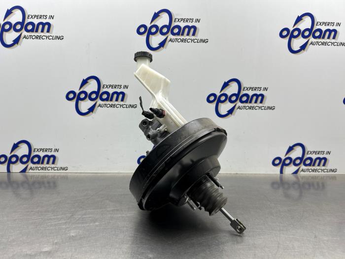 Usagé Servo frein Ford EcoSport (JK8) 1.0 EcoBoost 12V 125 Prix € 150,00 Règlement à la marge proposé par Gebr Opdam B.V.