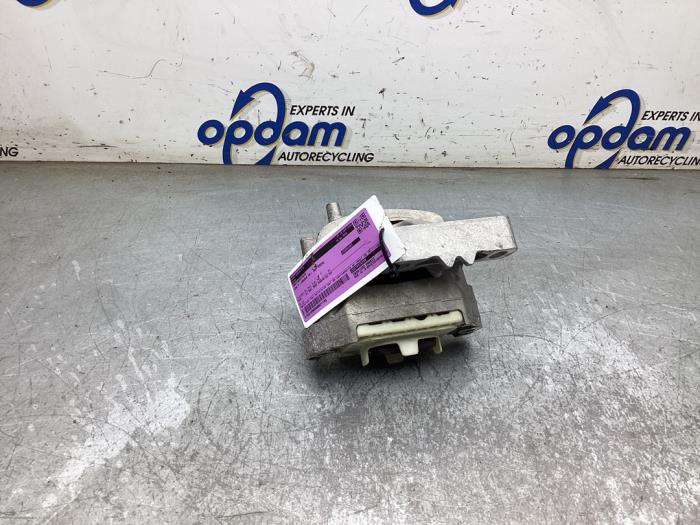Used Engine mount Volkswagen T-Cross 1.0 TSI 115 12V Price € 40,00 Margin scheme offered by Gebr Opdam B.V.