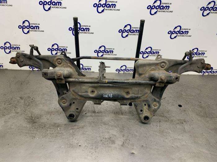 Begagnade Underram Citroen DS3 (SA) 1.2 12V PureTech 82 Pris € 75,00 Marginaltabell erbjuds av Gebr Opdam B.V.
