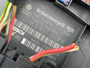 Body control computer from a Volkswagen Touran (1T1/T2) 1.6 FSI 16V 2004
