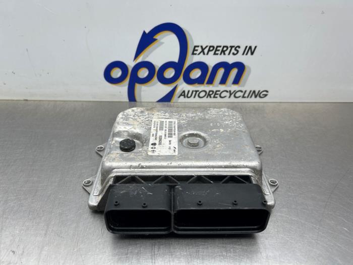 Used Engine management computer Opel Combo 1.3 CDTI 16V ecoFlex Price € 150,00 Margin scheme offered by Gebr Opdam B.V.
