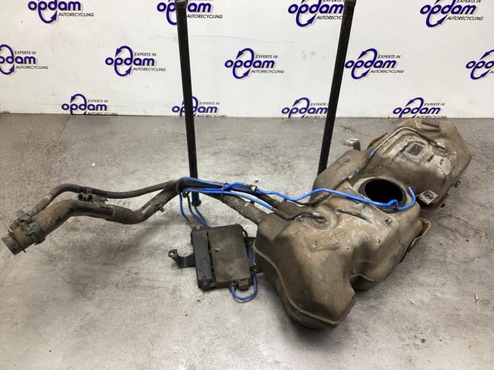 Begagnade Tank Ford Ka II 1.2 Pris € 150,00 Marginaltabell erbjuds av Gebr Opdam B.V.