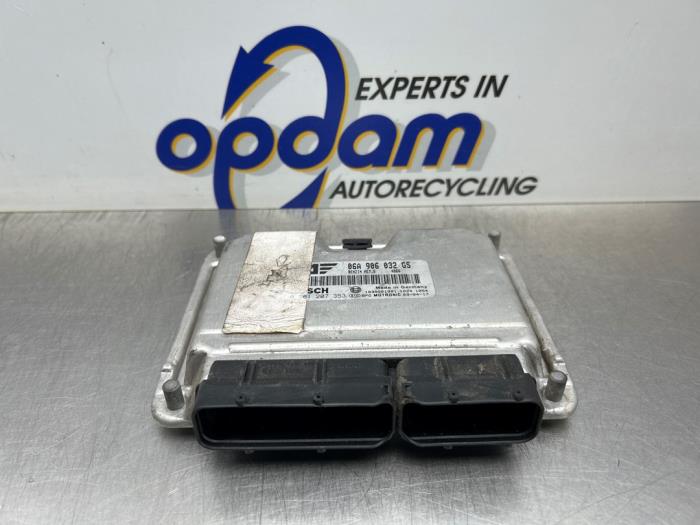 Used Engine management computer Volkswagen Sharan (7M8/M9/M6) 2.0 Price € 100,00 Margin scheme offered by Gebr Opdam B.V.