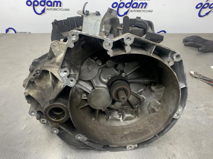 Getriebe Volvo V40 (MV), 2012 / 2019 1.6 D2, Fließheck, 4-tr, Diesel, 1.560cc, 84kW (114pk), FWD, D4162T, 2012-03 / 2016-12, MV84 (Gebraucht)