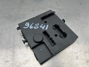 Body control computer from a Renault Twingo II (CN) 1.2 2008