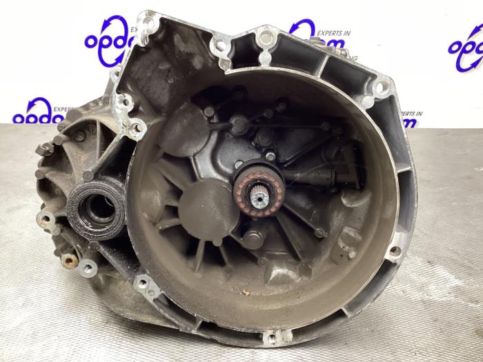 Gebrauchte Getriebe Ford Focus 3 Wagon 1.6 TDCi ECOnetic Preis auf Anfrage angeboten von Gebr Opdam B.V.