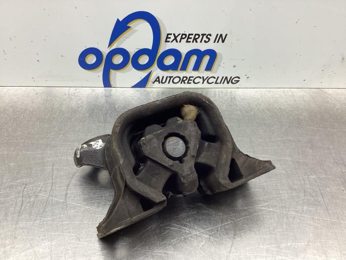 Used Engine mount Opel Meriva (A) 1.6 16V Price € 17,00 Margin scheme offered by Gebr Opdam B.V.