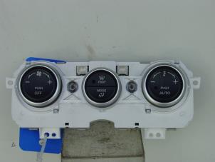 Usagé Panneau de commandes chauffage Mazda 6 (GG12/82) 2.0i 16V S-VT Prix sur demande proposé par Gebr Opdam B.V.