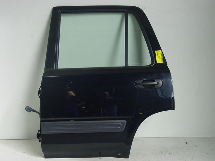 Drzwi lewe tylne wersja 4-drzwiowa z Honda CR-V (RD1/3) 2.0i 16V VTEC 1999