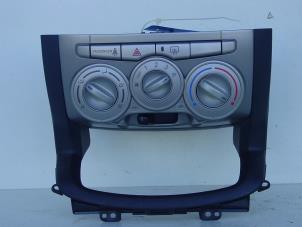 Usados Panel de control de calefacción Daihatsu Sirion 2 (M3) 1.0 12V DVVT Precio de solicitud ofrecido por Gebr Opdam B.V.