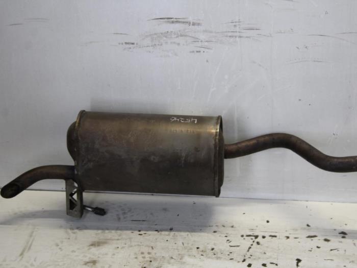Gebrauchte Auspuff Enddämpfer Renault Clio II (BB/CB) 1.2 Preis € 20,00 Margenregelung angeboten von Gebr Opdam B.V.