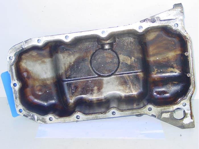 Sump from a Ford Focus 2 Wagon 1.6 16V 2005