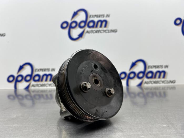 Begagnade Servostyrningspump Saab 9-3 I (YS3D) 2.2 TiD Kat. Pris € 26,00 Marginaltabell erbjuds av Gebr Opdam B.V.