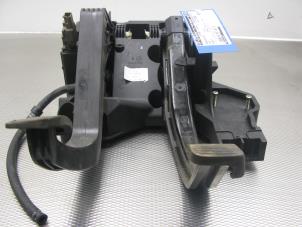 Used Set of pedals Fiat Ducato (250) 2.3 D 120 Multijet Price on request offered by Gebr Opdam B.V.