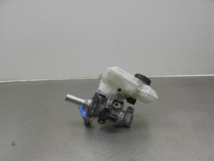 Used Master cylinder Seat Leon (5FB) 1.6 TDI Ecomotive 16V Price on request offered by Gebr Opdam B.V.