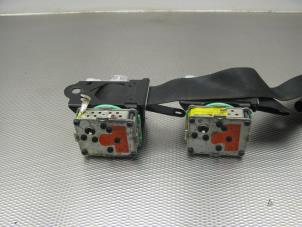 Used Set of seatbelt tensioners Toyota Yaris II (P9) 1.3 16V VVT-i Price on request offered by Gebr Opdam B.V.
