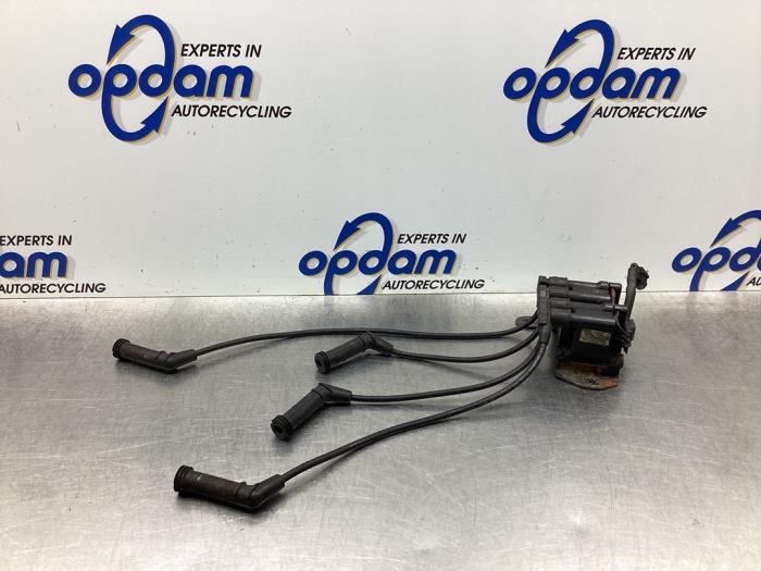 Ignition coil from a Hyundai Accent II/Excel II/Pony 1.3i 12V 1999