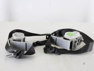 Used Set of front seatbelts Opel Vectra C 2.2 16V Price on request offered by Gebr Opdam B.V.