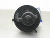 Volkswagen Caddy III (2KA,2KH,2CA,2CH) 2.0 Ecofuel Moteur de ventilation chauffage