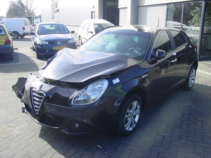 Gebrauchte Motor Alfa Romeo Giulietta (940) 1.6 JTDm 16V Preis € 1.062,00 Margenregelung angeboten von Gebr Opdam B.V.