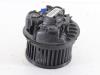 Motor de ventilador de calefactor de un Citroen C2 (JM), 2003 / 2012 1.4 HDI, Hatchback, 2Puertas, Diesel, 1.398cc, 50kW (68pk), FWD, DV4TD; 8HX, 2003-09 / 2009-09, JM8HXB; C 2004