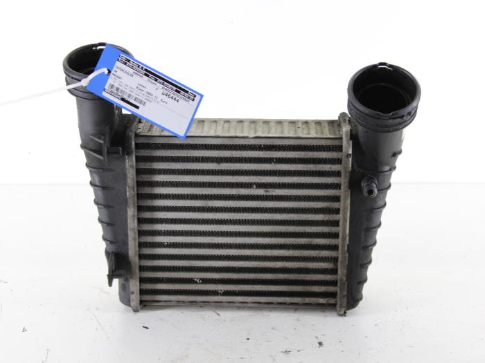 Usagé Intercooler Volkswagen Passat Variant (3B6) 1.9 TDI 100 Prix sur demande proposé par Gebr Opdam B.V.