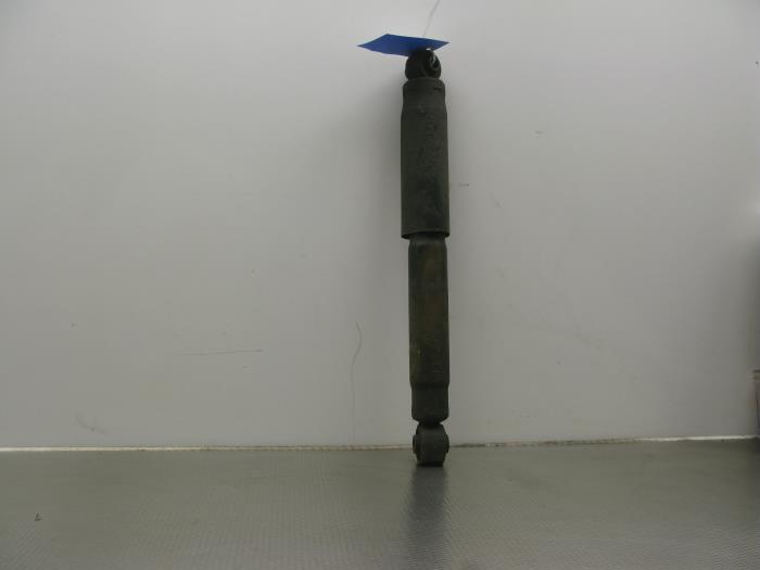 Rear shock absorber, right from a Hyundai H-300 2.5 CRDi 2008